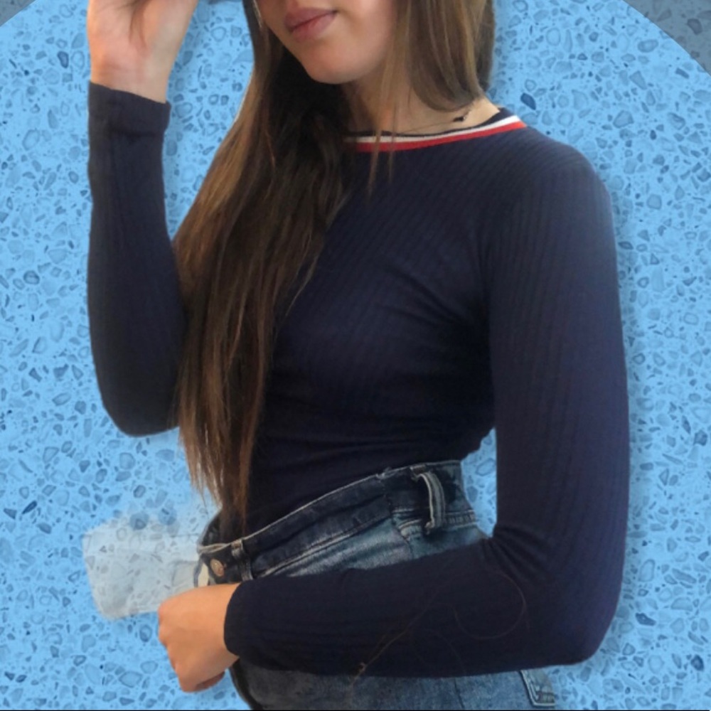 H&M ringer crop top